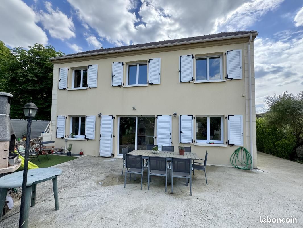 Maison 5 pièces 168 m² · à Mareuil-lès-Meaux · 168 m² · 457 000 €