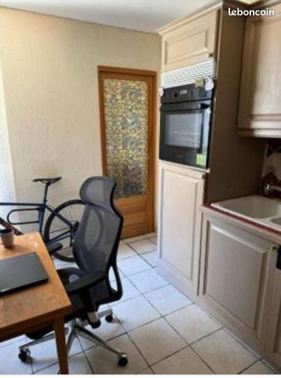 Appartement 1 pièce 27 m² · à Paris · 27 m² · 1 000 €