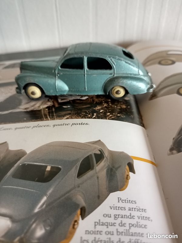 Dinky Toys France – Peugeot 203 – Réf 24 R – Bleue (dernière Version) – Occasion