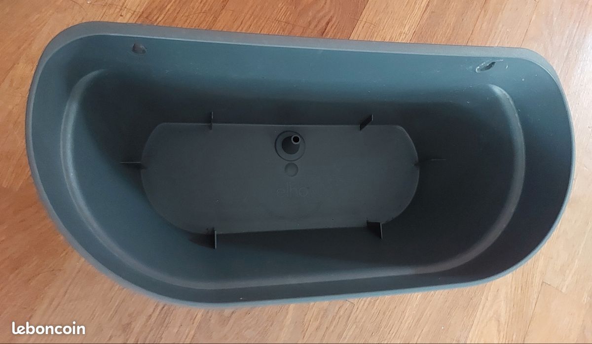 Jardinière murale Elho en plastique anthracite (image 1)