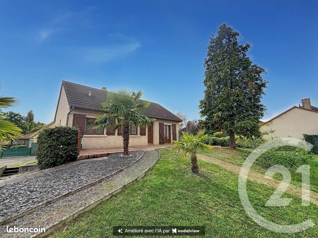 Maison 4 pièces 93 m² · à Savigné-l'Évêque · 93 m² · 189 500 €