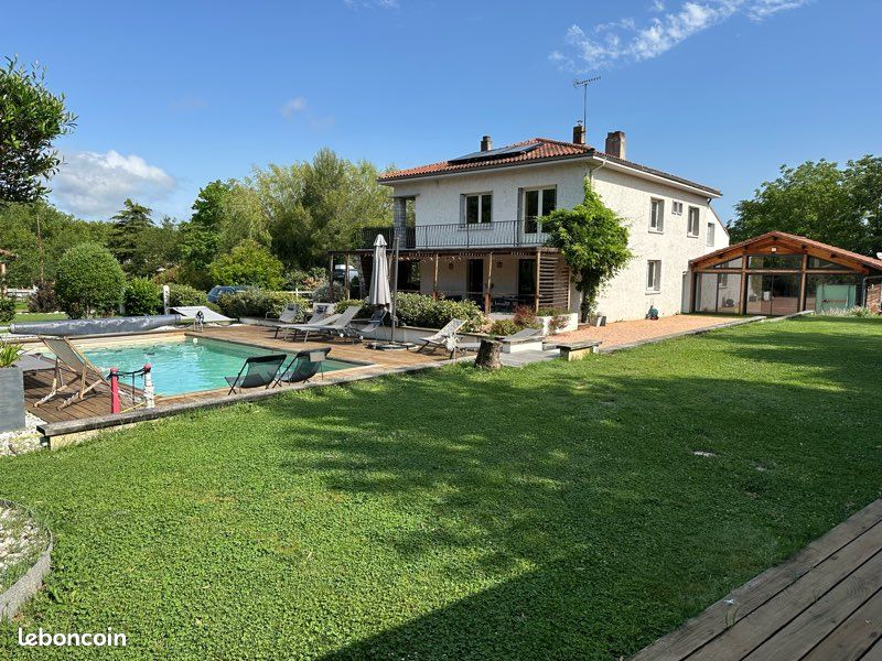 Maison 14 pièces 330 m² · à Revel · 330 m² · 7 700 000 €