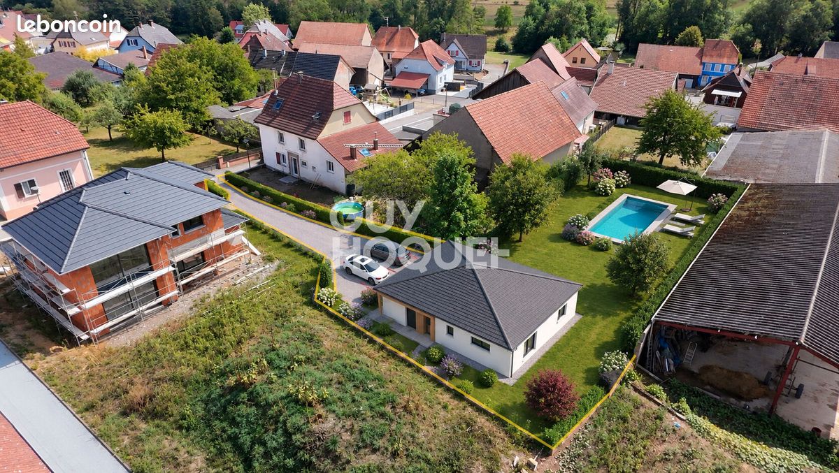 Terrain 884 m² · à Burnhaupt-le-Haut · 884 m² · 153 500 €