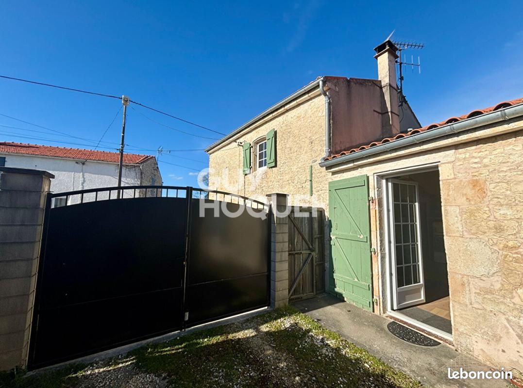 Maison 6 pièces 156 m² · à Aigrefeuille-d'Aunis · 156 m² · 375 000 €