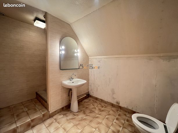 https://img.leboncoin.fr/api/v1/lbcpb1/images/02/43/36/0243363f60da4d89d7128c0123c443297616195d.jpg?rule=ad-image
