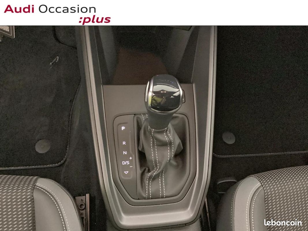 Audi A1 Sportback 35 TFSI 150ch S line S tronic 7 (image 14)