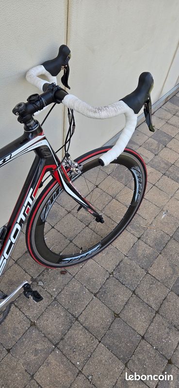 Vélo De Route Homme Scott CR1 Carbone Taille M (54 Cm) Noir/rouge 30 Vitesses