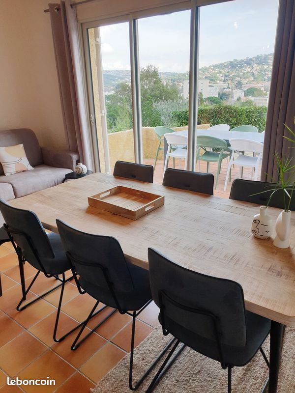 Mazet cosy climatisé - Capacité 10 personnes - Piscine en copropriété, terrasses & jardin - Plage accessible à pied - Ville Sainte-Maxime (image 12)