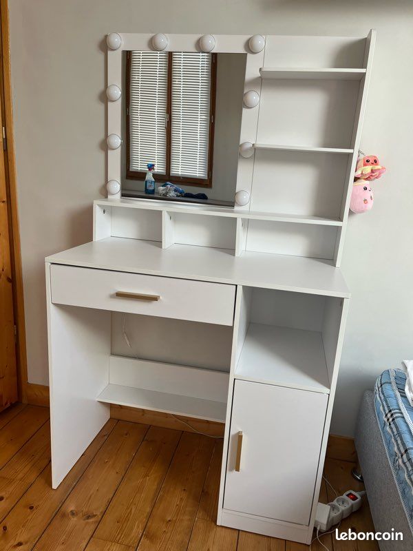 Coiffeuse (image 1)