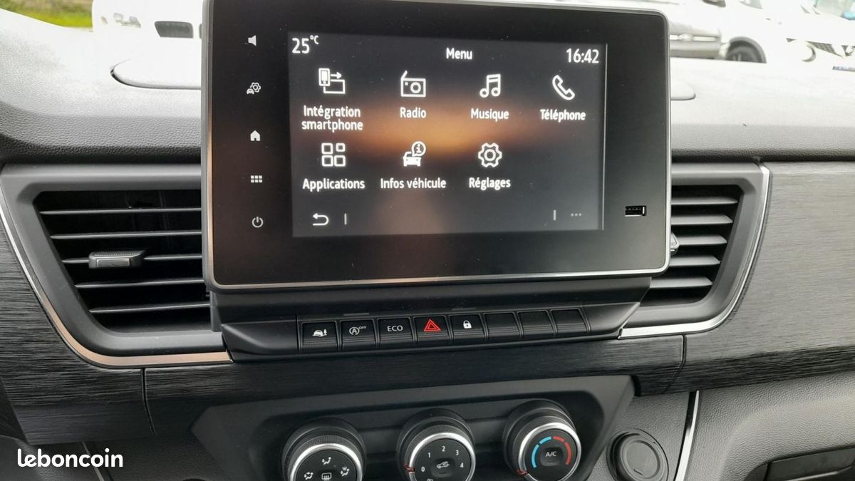 Nissan Primastar COMBI L2H1 3T0 2.0 DCI 150CH S/S N-CONNECTA (image 14)