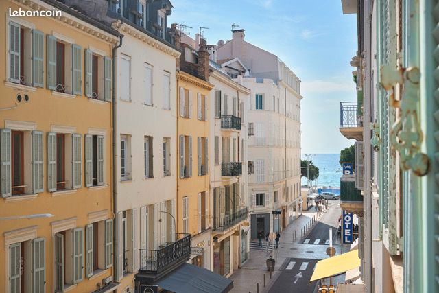Appartement 2 pièces 34 m² · à Cannes · 34 m² · 1 050 €/mois