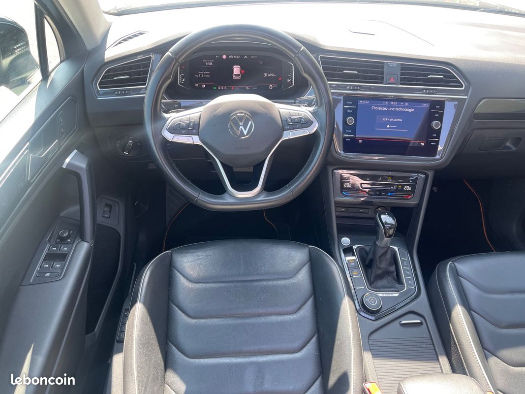 VOLKSWAGEN TIGUAN 2.0 TDI 200 CH ELEGANCE 4MOTION DSG BVa (image 23)