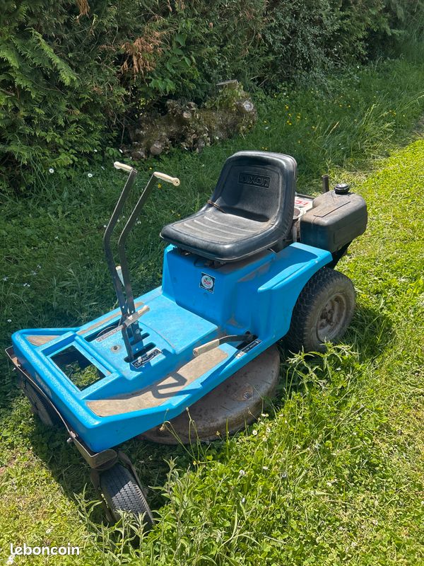 Dixon ZTR Jardin Plantes