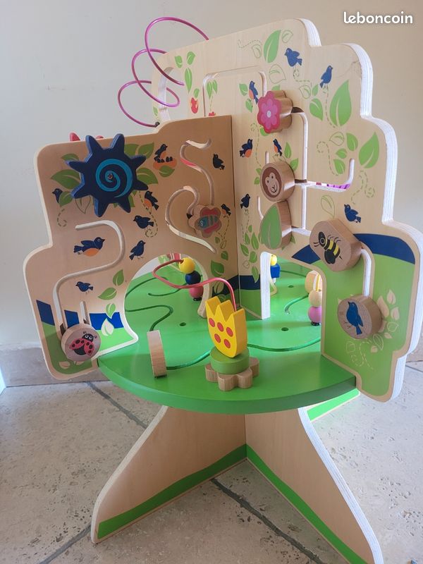 Table d'activités Bébé en bois (image 2)