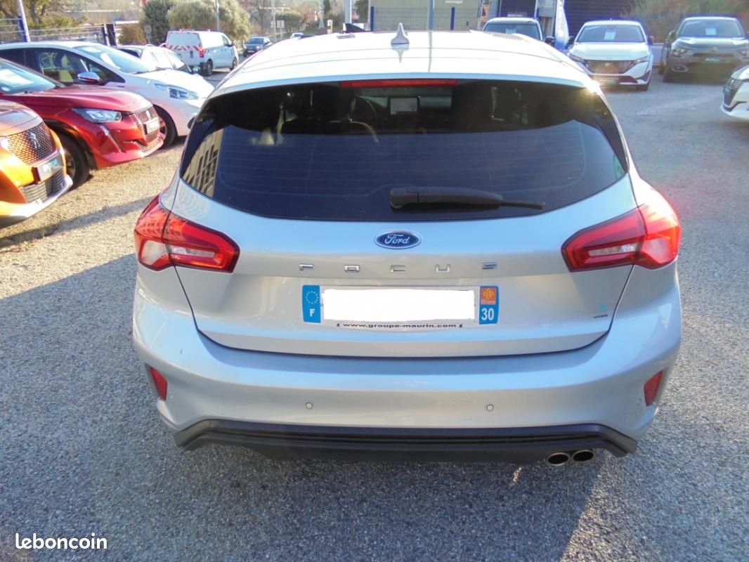 Ford Focus 1.0 EcoBoost 125 BVA8 ST Line (image 5)