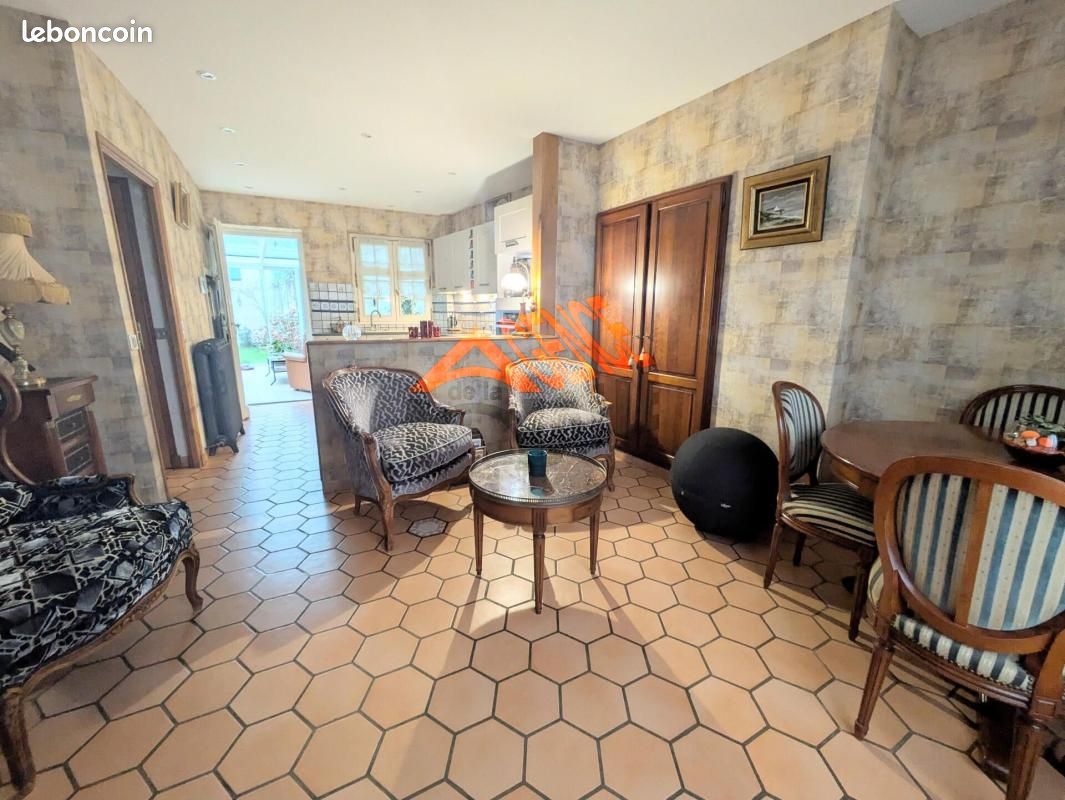 Maison 7 pièces 130 m² · à Luzarches · 130 m² · 309 000 €