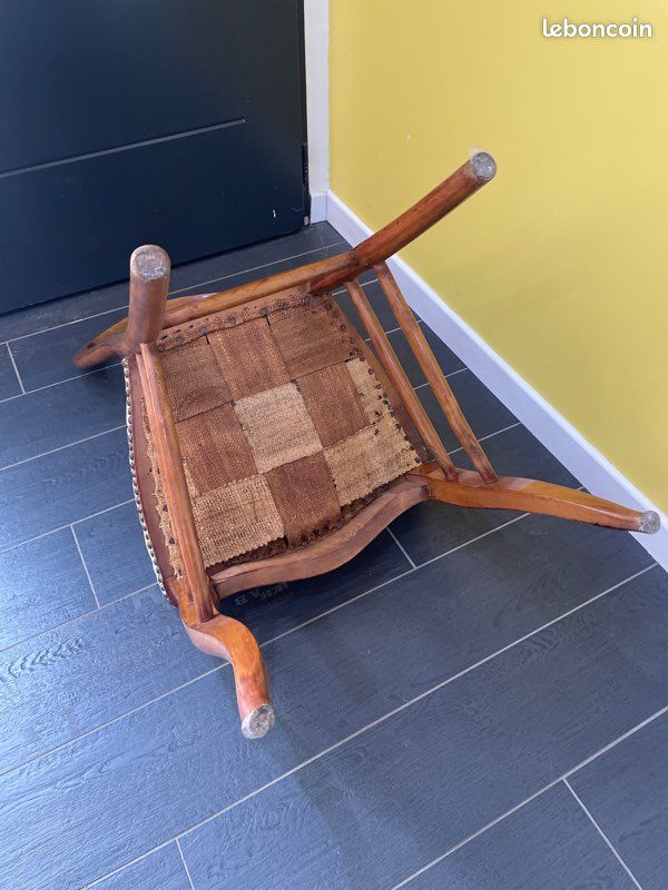 Lot 2 chaises à rénover (image 6)