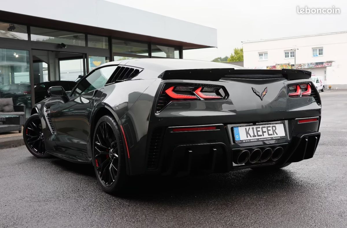 CORVETTE C7 Z06 6.2 V8 659 ch – HUD – Bose – Caméra 360° – Targa Carbone (image 4)