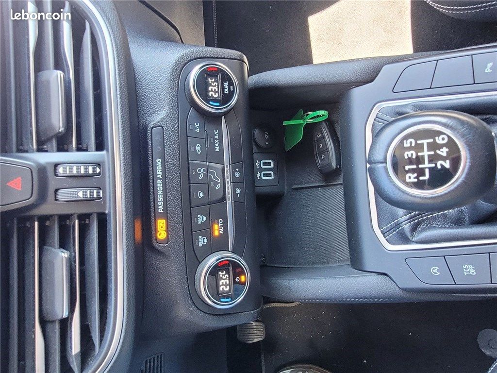 Ford Focus IV 1.5 ECOBLUE 120 S&S Titanium X Business (image 16)