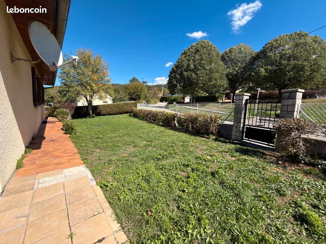 Maison 4 pièces 95 m² · à Arbent · 94,5 m² · 235 000 €