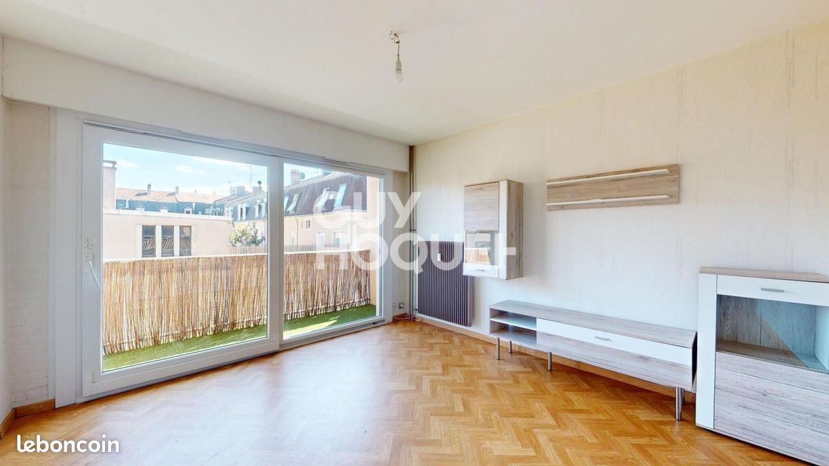 Appartement 2 pièces 43 m² · à Mulhouse · 43 m² · 61 000 €