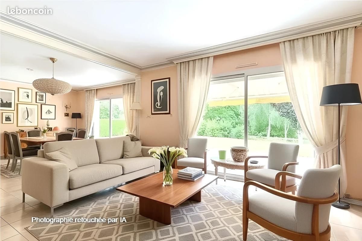Maison 9 pièces 234 m² · à Cesson-Sévigné · 234 m² · 748 800 €