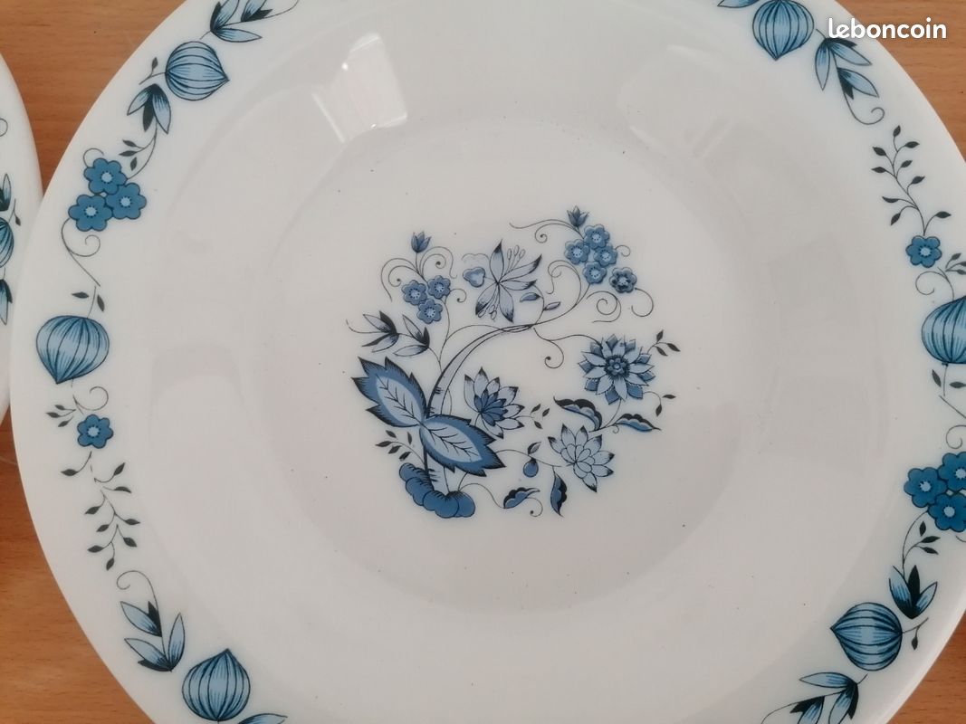 Lot De 6 Assiettes Creuses Arcopal Vintage - Décor Floral - France - 22,7 Cm