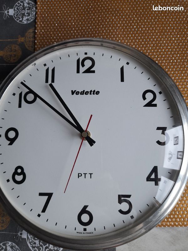 Pendule vedette PTT (image 1)