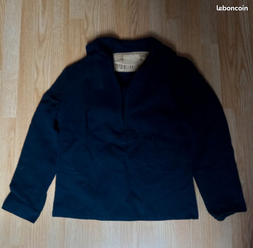 Lot de Uniforme de marins (image 2)