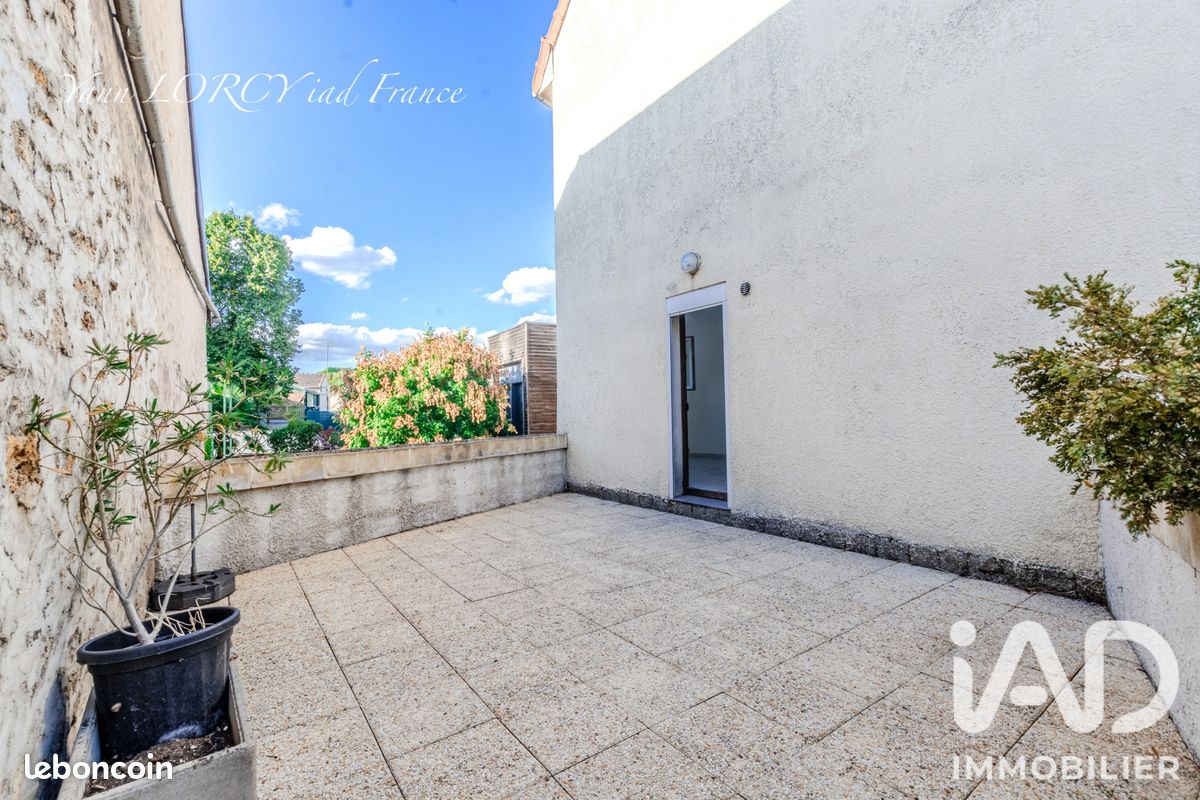 Appartement 1 pièce 30 m² · à Longjumeau · 30 m² · 140 000 €