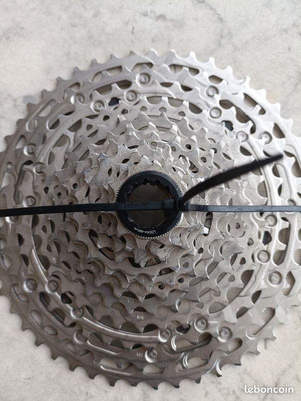 Cassette Shimano 12 Vitesses CS-M6100-12 – 10-51 Dents – Aluminium/Acier – Neuf