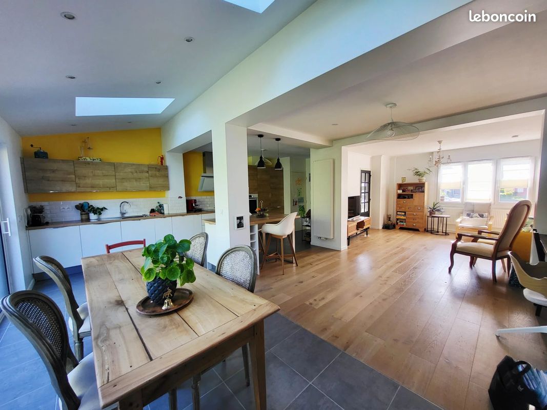 Maison 5 pièces 95 m² · à Lys-lez-Lannoy · 95 m² · 289 000 €