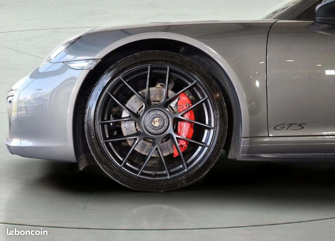 Porsche 911 TARGA 4 GTS * 450 ch * PDK * Burmester * PDLS+ * R20 (image 5)