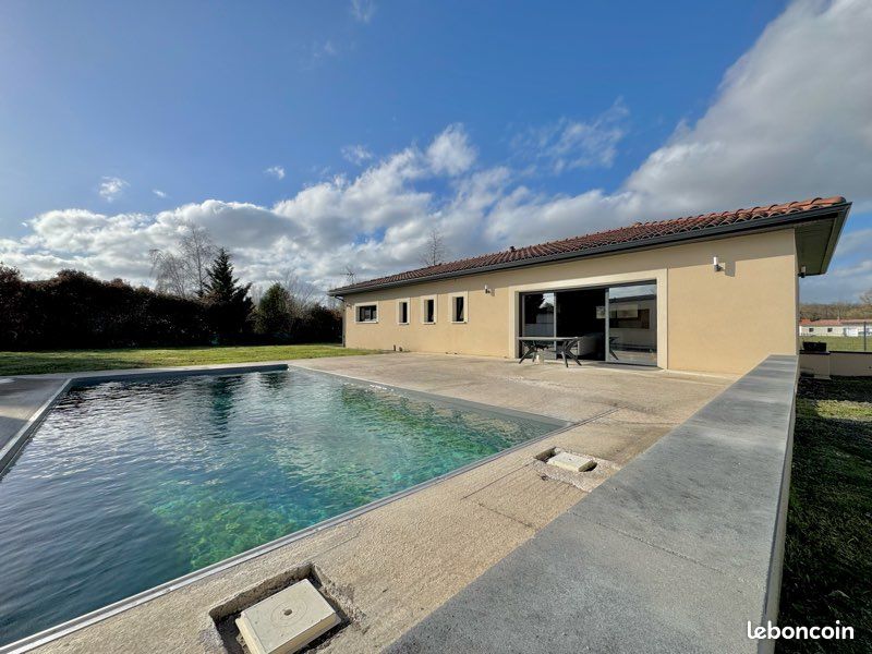 Maison 4 pièces 117 m² · à Gratens · 117 m² · 345 000 €