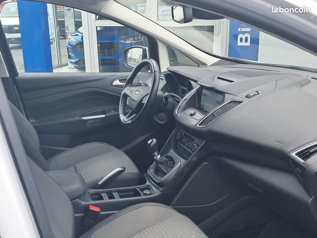 Ford C-Max 1.0 essence 125 cv (image 5)