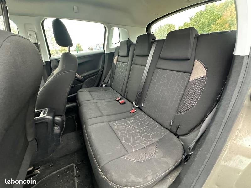 Peugeot 2008 1.2 PureTech 82 Active MOTEUR 54000 KMS AVEC FACTURE / DISTRIBUTION FAITE EMBRAYAGE NEUF (image 7)