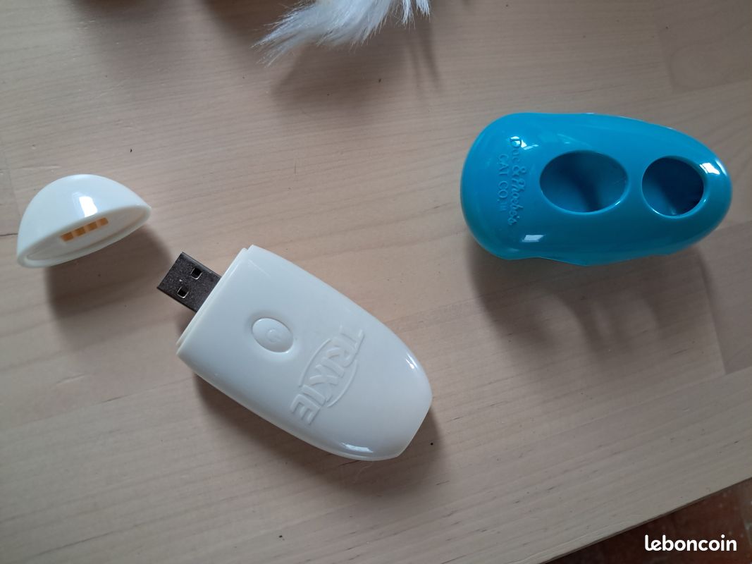 Lot jouets chat (image 2)