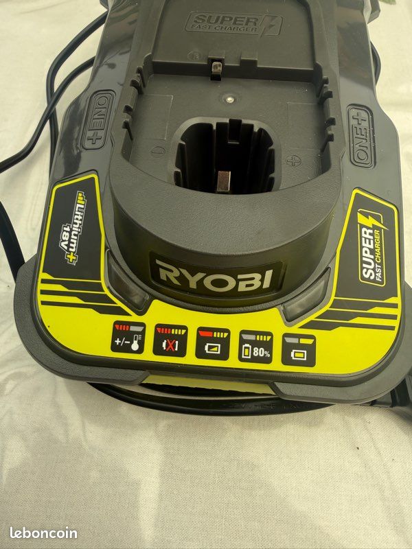 Chargeur rapide batterie Ryobi (image 2)