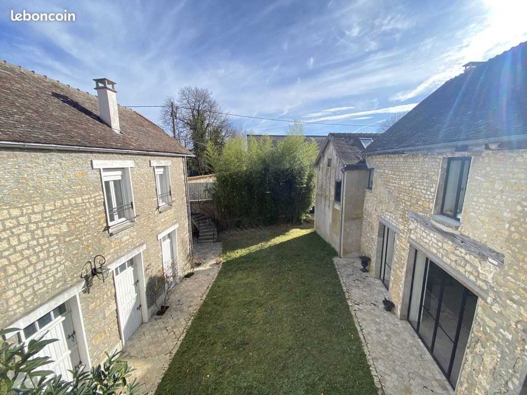 Maison 8 pièces 193 m² · à Le Malesherbois · 193 m² · 330 000 €