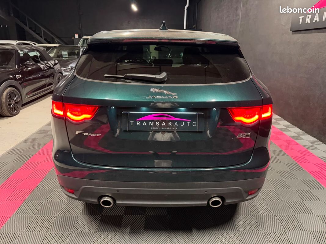 JAGUAR F-PACE V6 3.0 D - 300 ch AWD BVA8 Prestige (image 4)