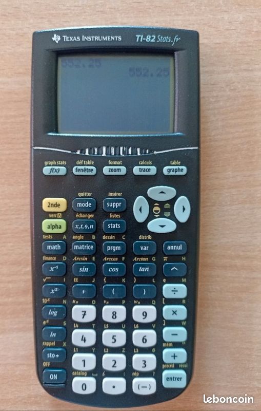 Calculatrice Texas Instrument TI-82 advanced Neuf jamais servis | CFPF11,000 | Pape'ete, Windward Islands