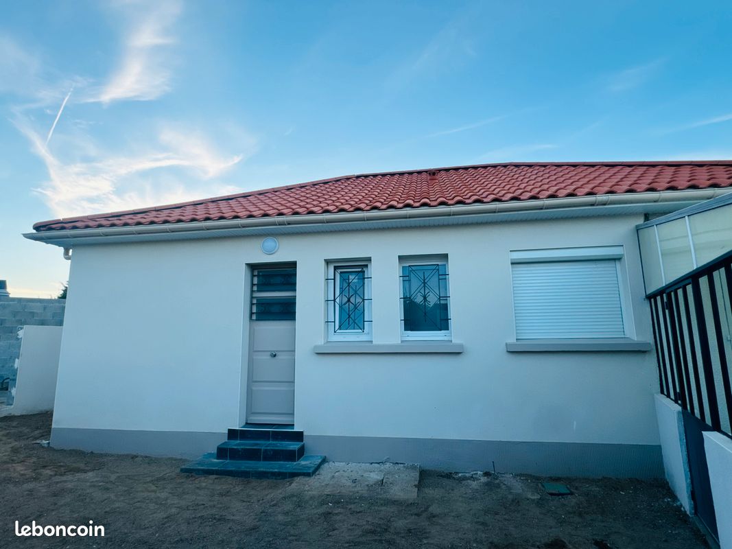 Maison 4 pièces 100 m² · à Rezé · 100 m² · 1 200 €/mois