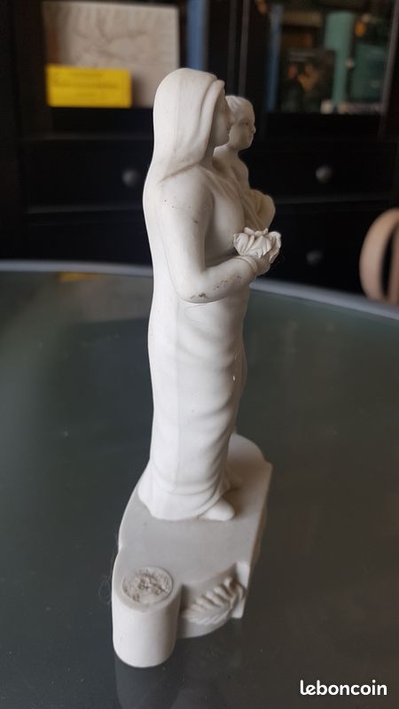 Vierge Marie à l'enfant en porcelaine ou biscuit (image 5)