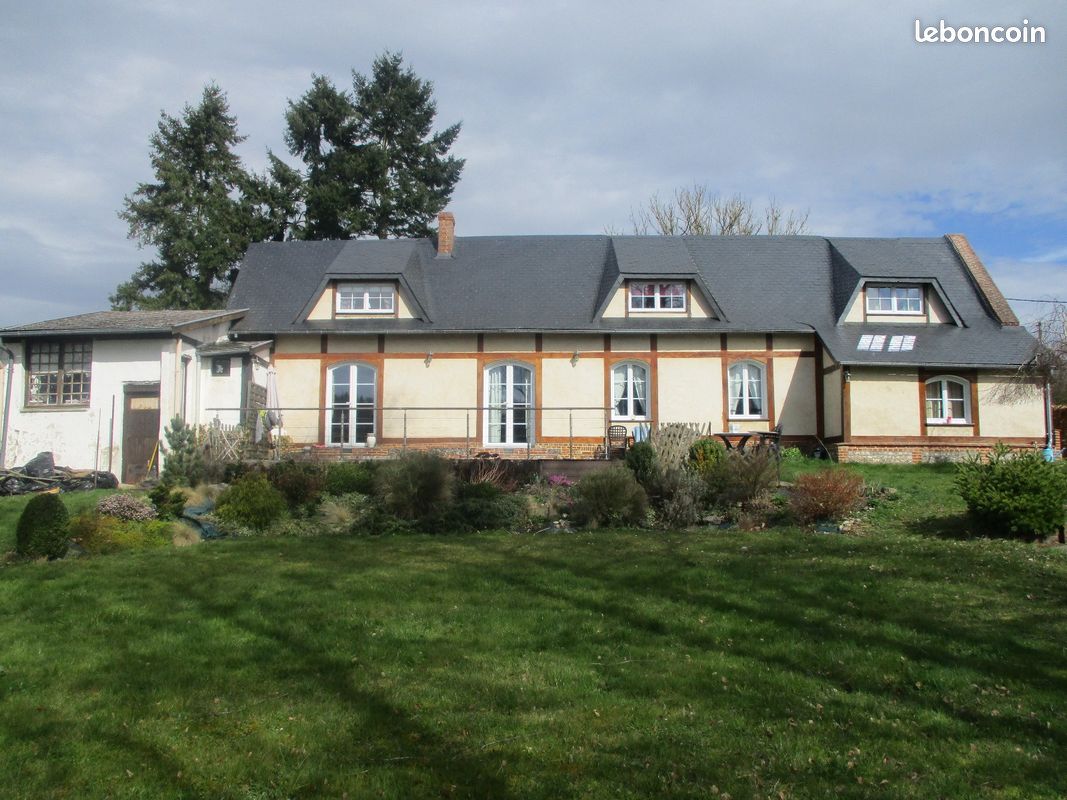 Maison 8 pièces 170 m² · à Hescamps · 170 m² · 225 000 €