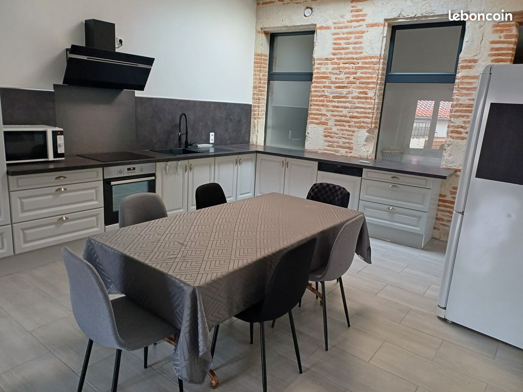 Appartement 4 pièces 110 m² · à Valence · 110 m² · 800 €/mois