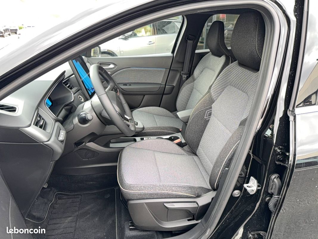 RENAULT Symbioz E-Tech full hybrid 160 ch Techno (image 9)