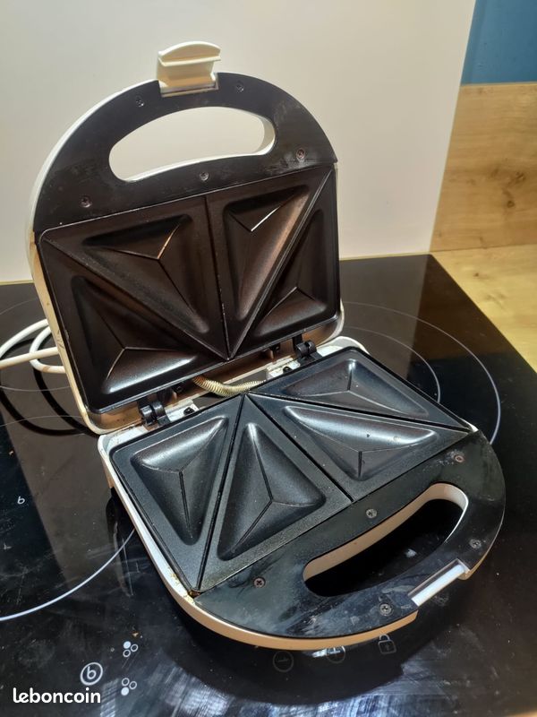 Toaster (image 2)
