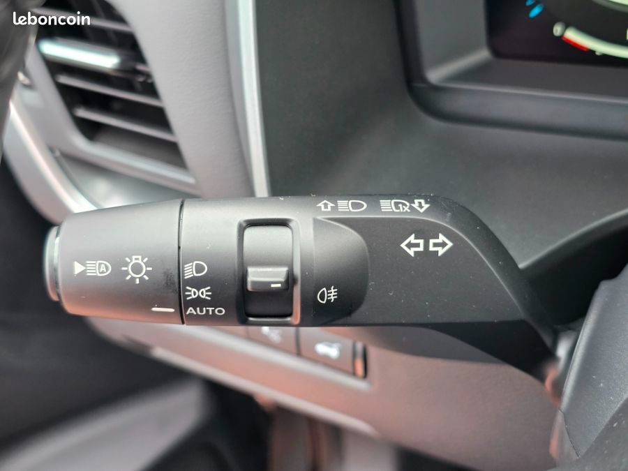 Nissan Qashqai NEW E POWER 205 N-CONNECTA PACK Confort et Hiver (image 30)
