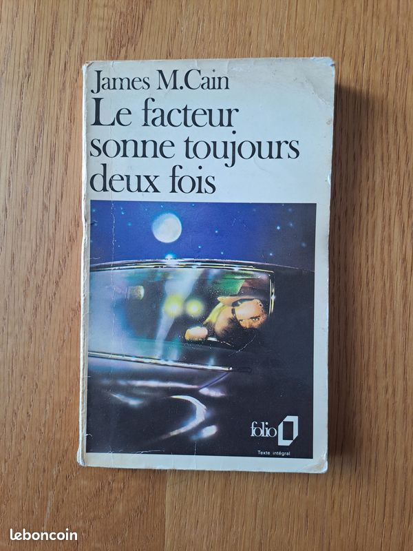 James M. Cain Le facteur sonne toujours deux fois (image 1)