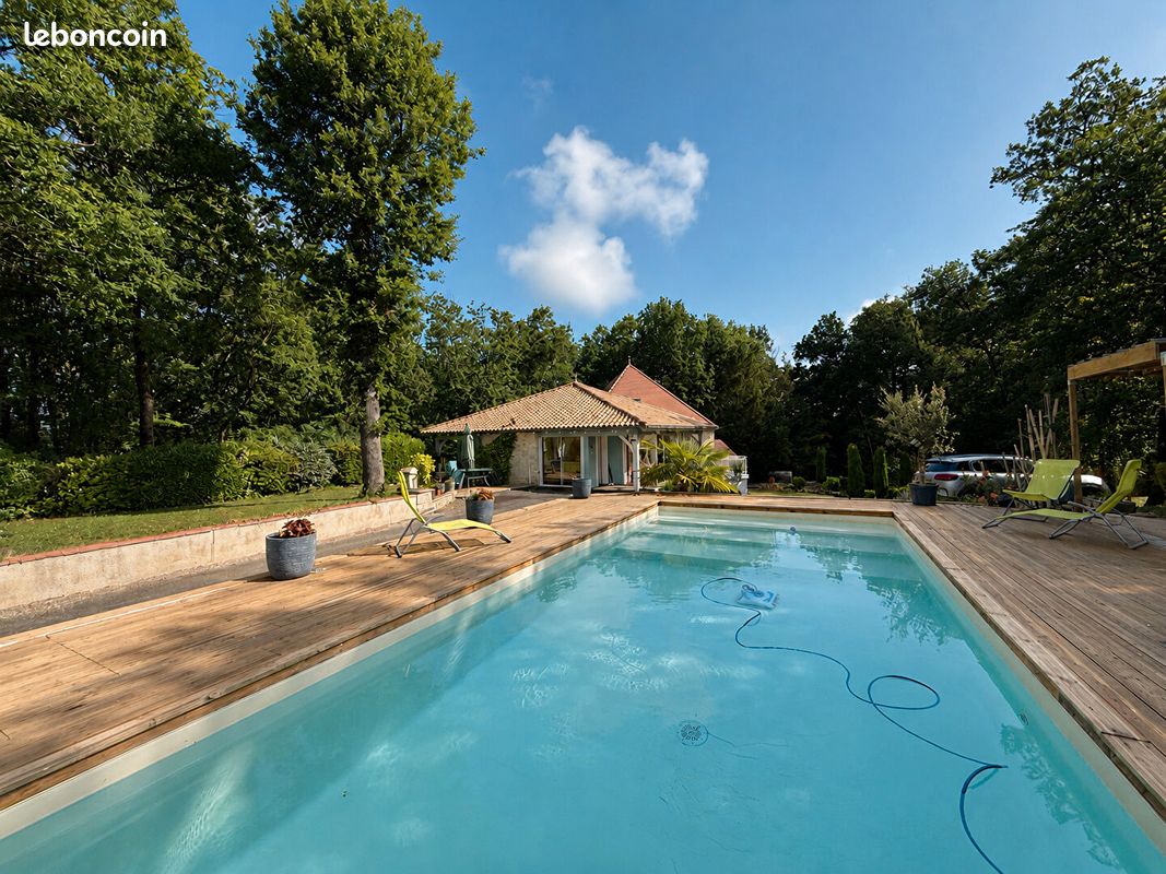 Maison 5 pièces 240 m² · à Lédat · 240 m² · 324 400 €